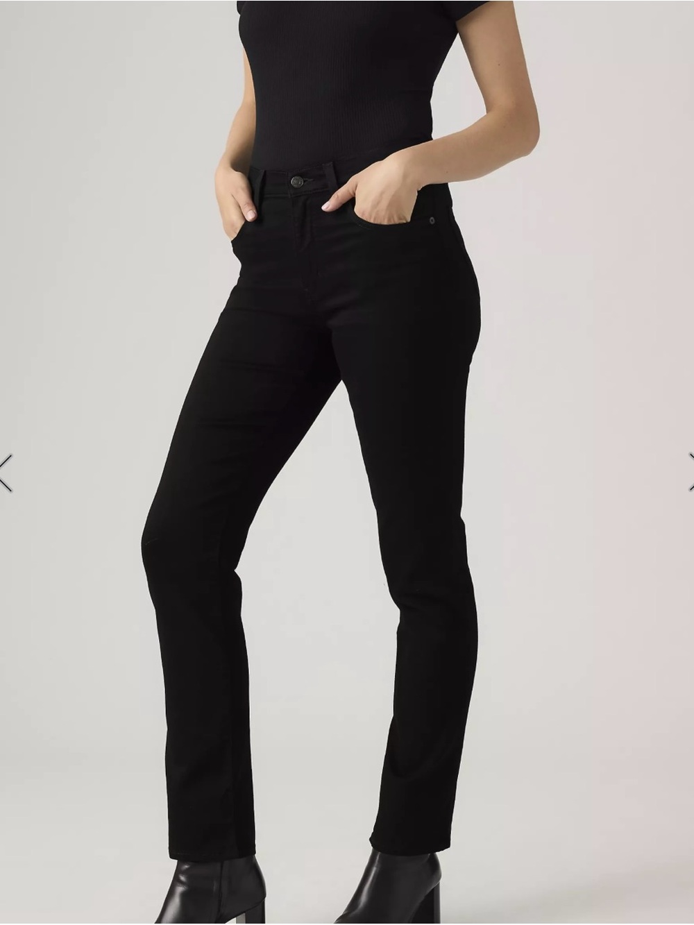 Levi’s straight leg jeans